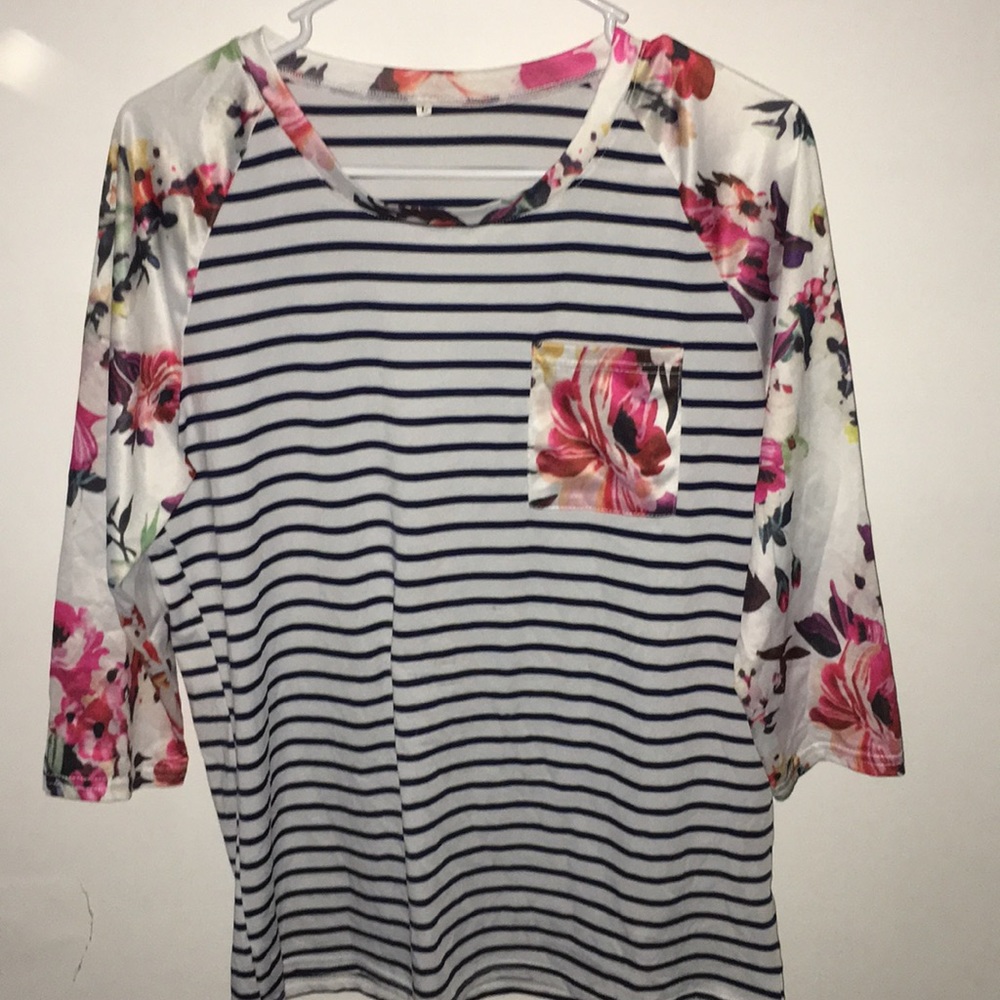 Floral top
